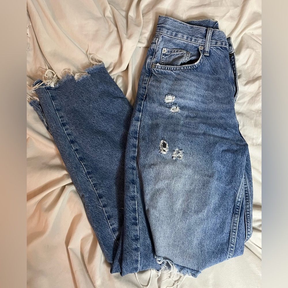 BDG urban outfitters high rise baggy jeans  Distressed blue and navy jeans 27in
